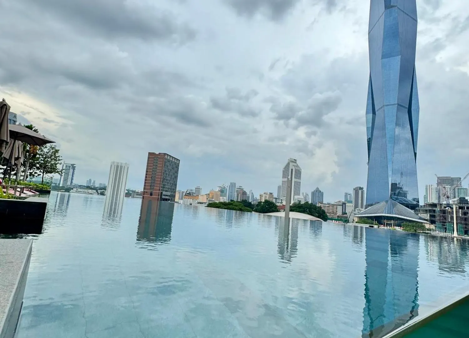 Mandarin Suites Opus Residence Kuala Lumpur